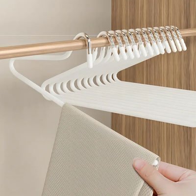 Cintres | Design Élégant - Be'so rangement