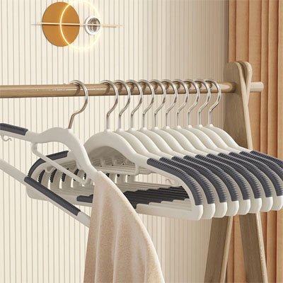 Cintres | SpaceSaver - Be'so rangement